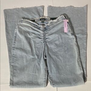 Wild Fable Low Rise Flare Denim Jeans sz 6 Light Wash Raw Hemline Summer NEW!
